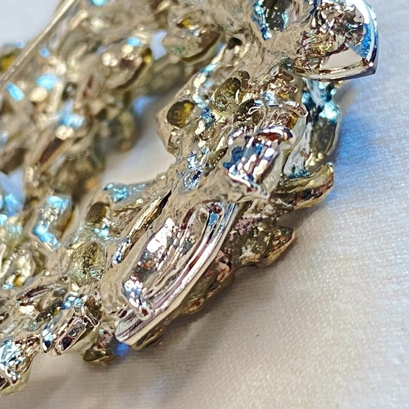 Rhinestone Wreath Brooch Flower And Leaf Motif Round And Marquise Stones - Picture 6 of 8